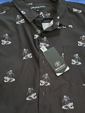 MoLokai Surf CO. Men's Black Skeleton Surf Print Button-Up Shirt
